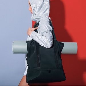 Caraa x Athleta Everyday Vinyasa Tote Black